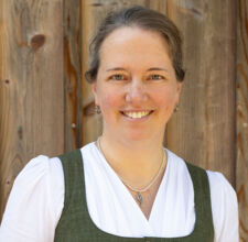 Bettina Hanfstingl